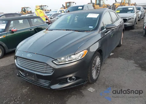 2016 Ford Fusion Titanium z USA, uszkodzony, nr VIN 3FA6P0K9XGR117621